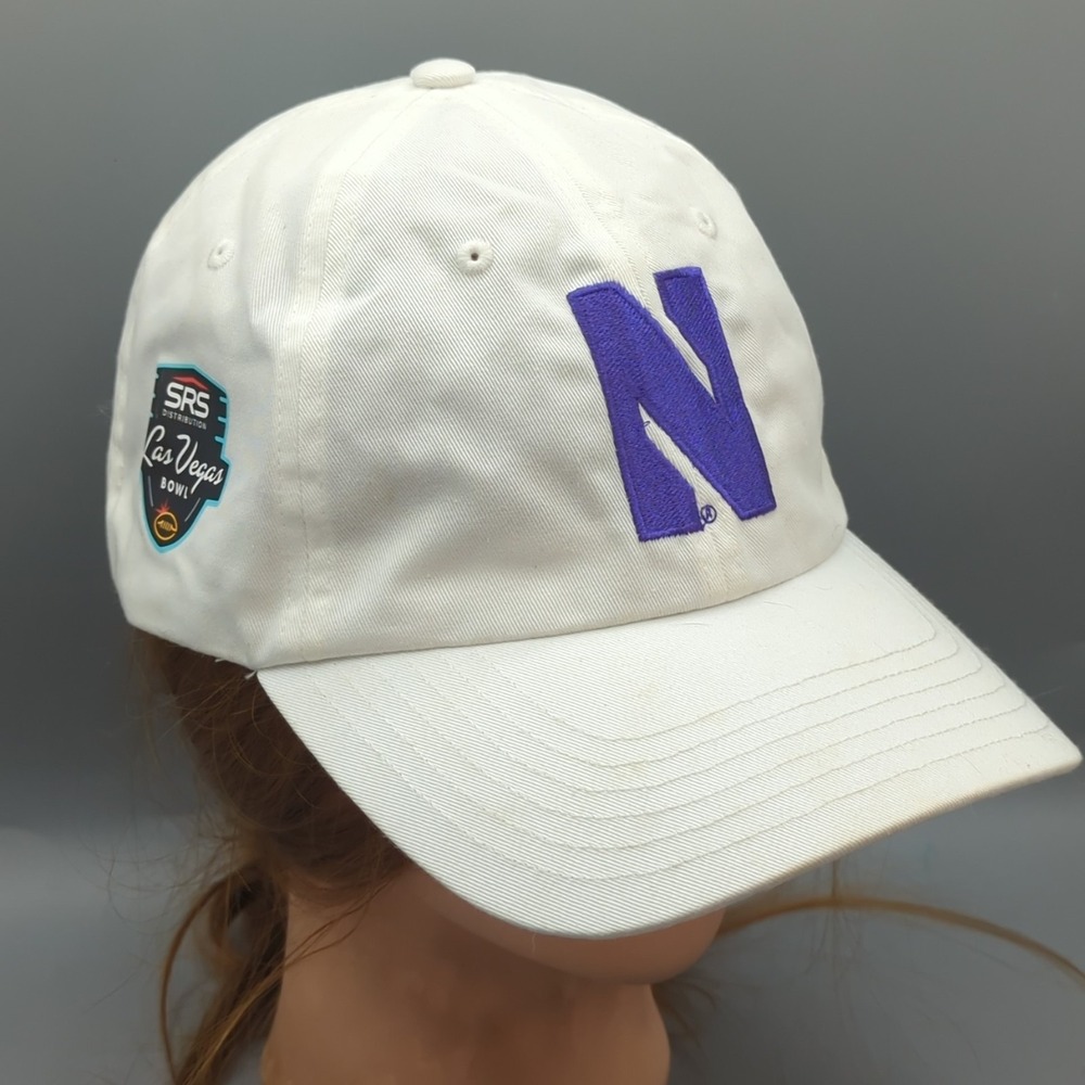 Las Vegas Bowl Northwestern Wildcats Hat Cap Under Armour White OSFA Strapback